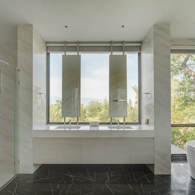 RT Residence, Khaoyai Thailand by PO Architect