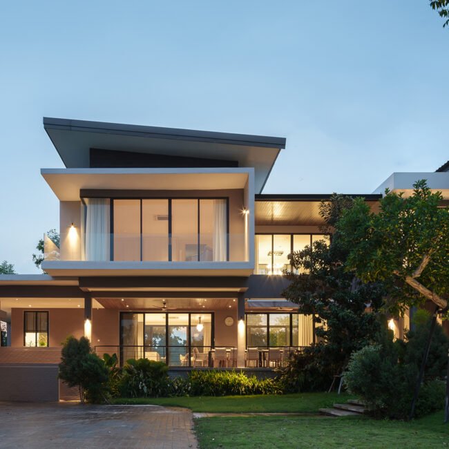 RT Residence, Khaoyai Thailand by PO Architect