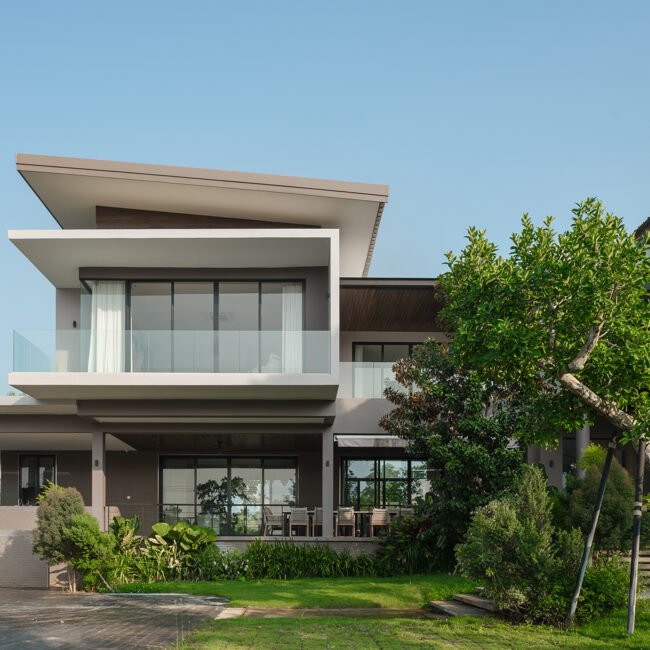 RT Residence, Khaoyai Thailand by PO Architect