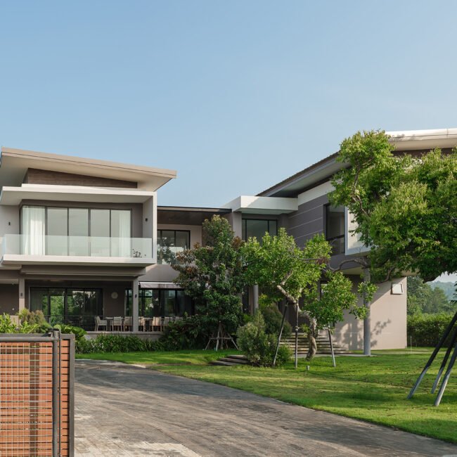 RT Residence, Khaoyai Thailand by PO Architect